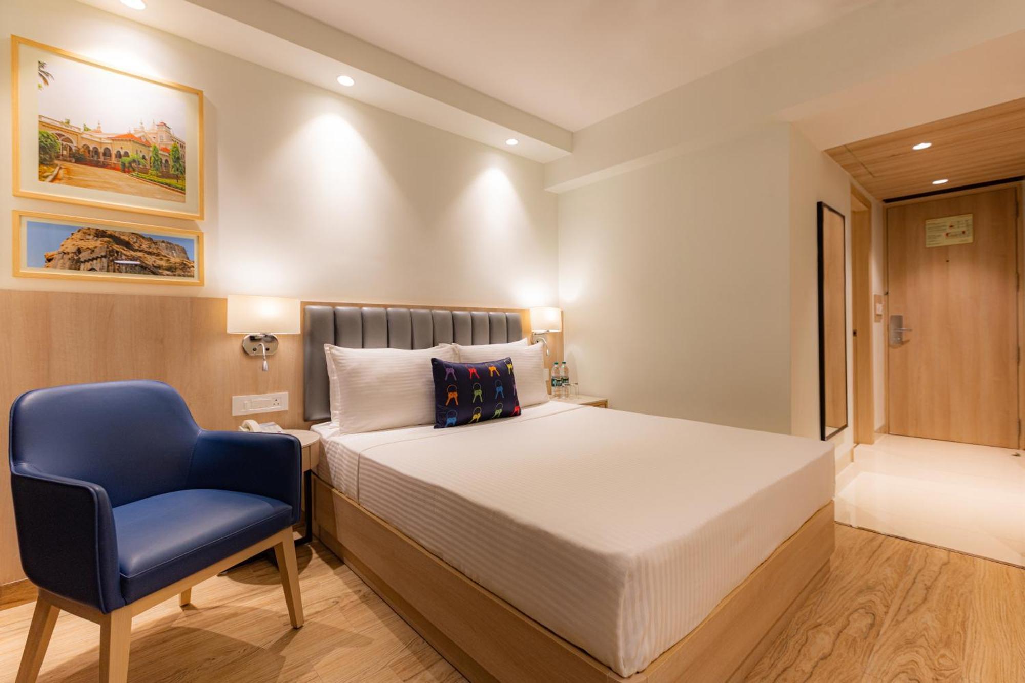 Keys Prima By Lemon Tree Hotels, Pimpri, Pune Exteriör bild