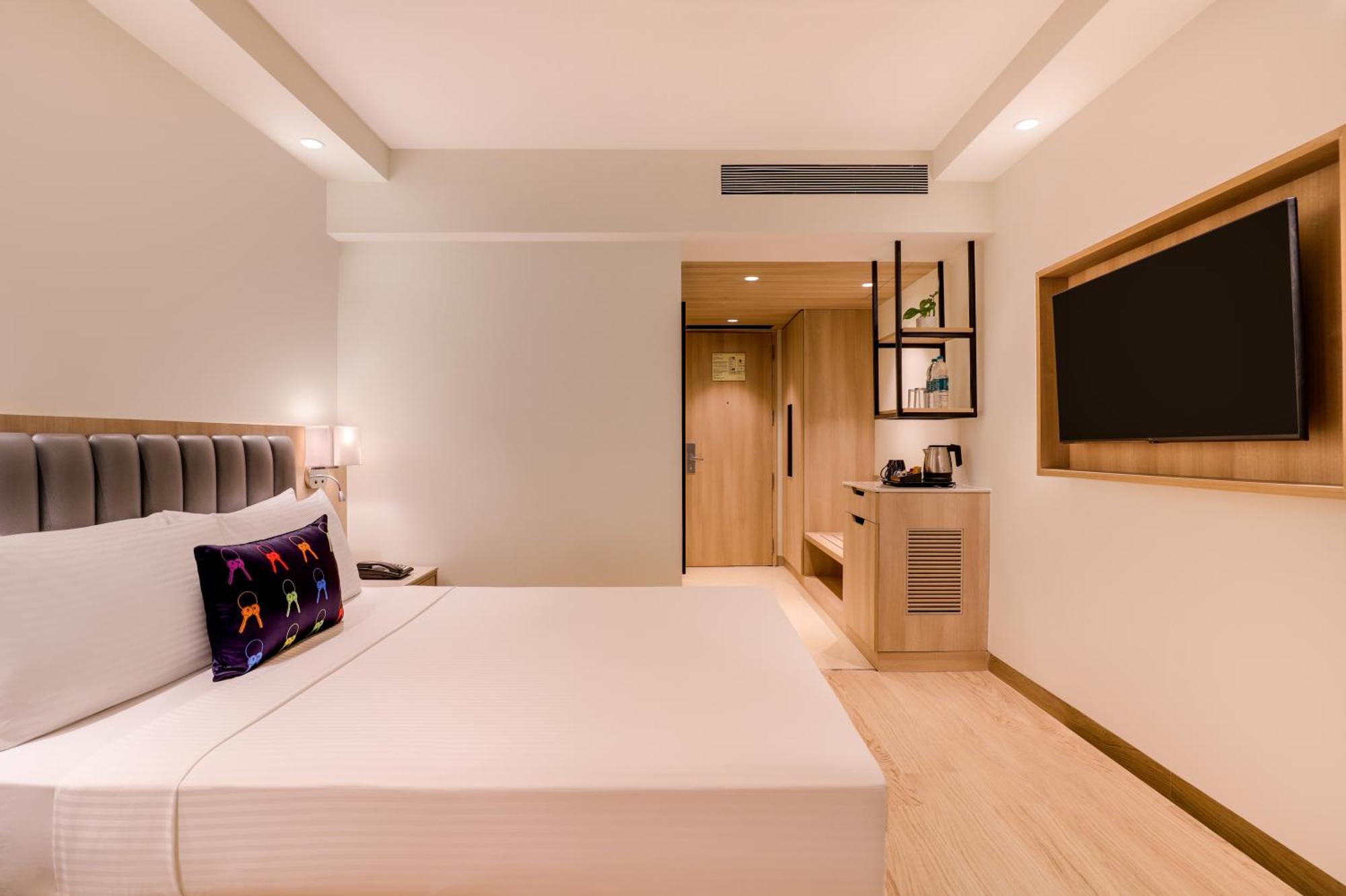 Keys Prima By Lemon Tree Hotels, Pimpri, Pune Exteriör bild
