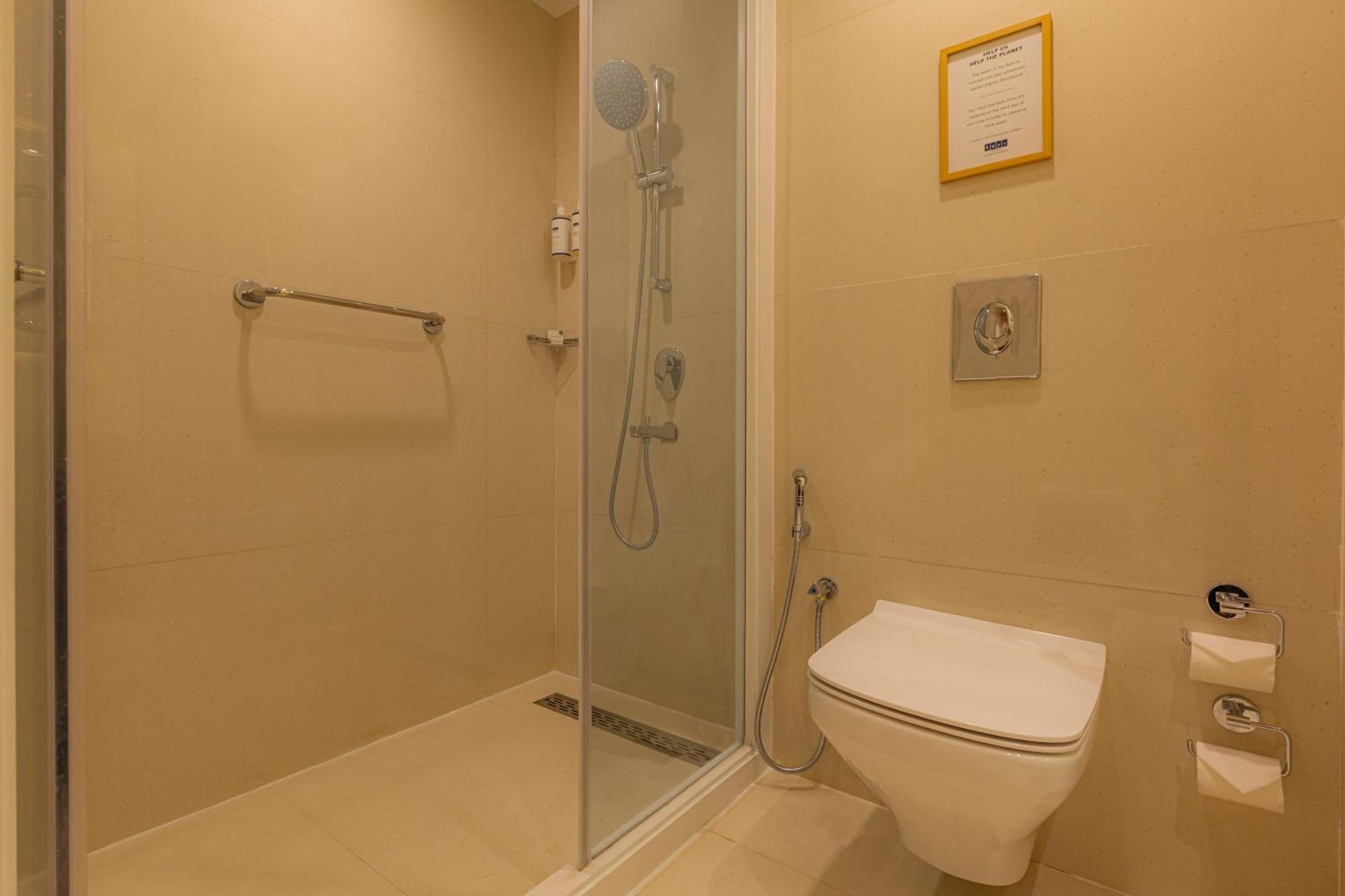 Keys Prima By Lemon Tree Hotels, Pimpri, Pune Exteriör bild
