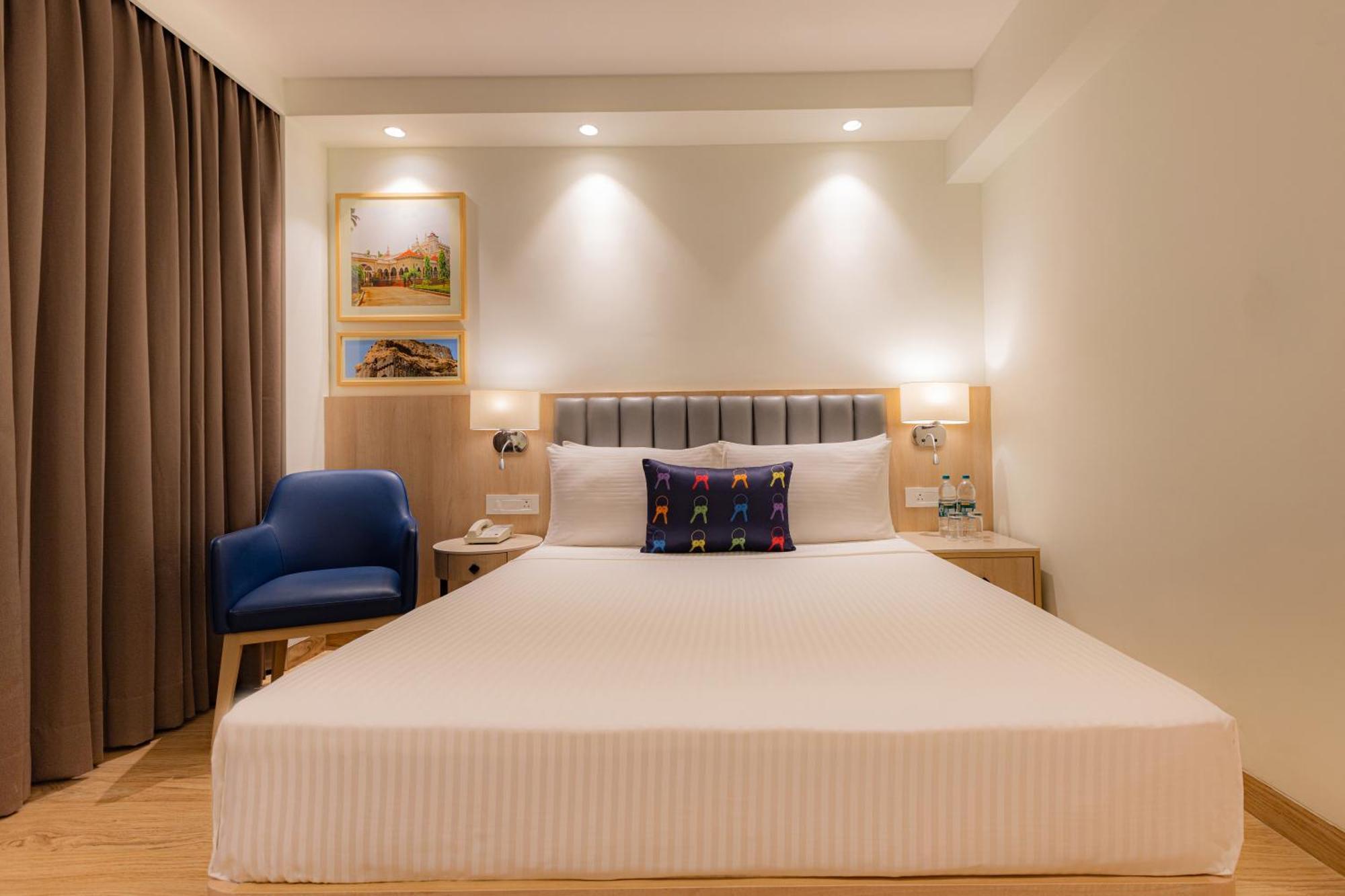 Keys Prima By Lemon Tree Hotels, Pimpri, Pune Exteriör bild