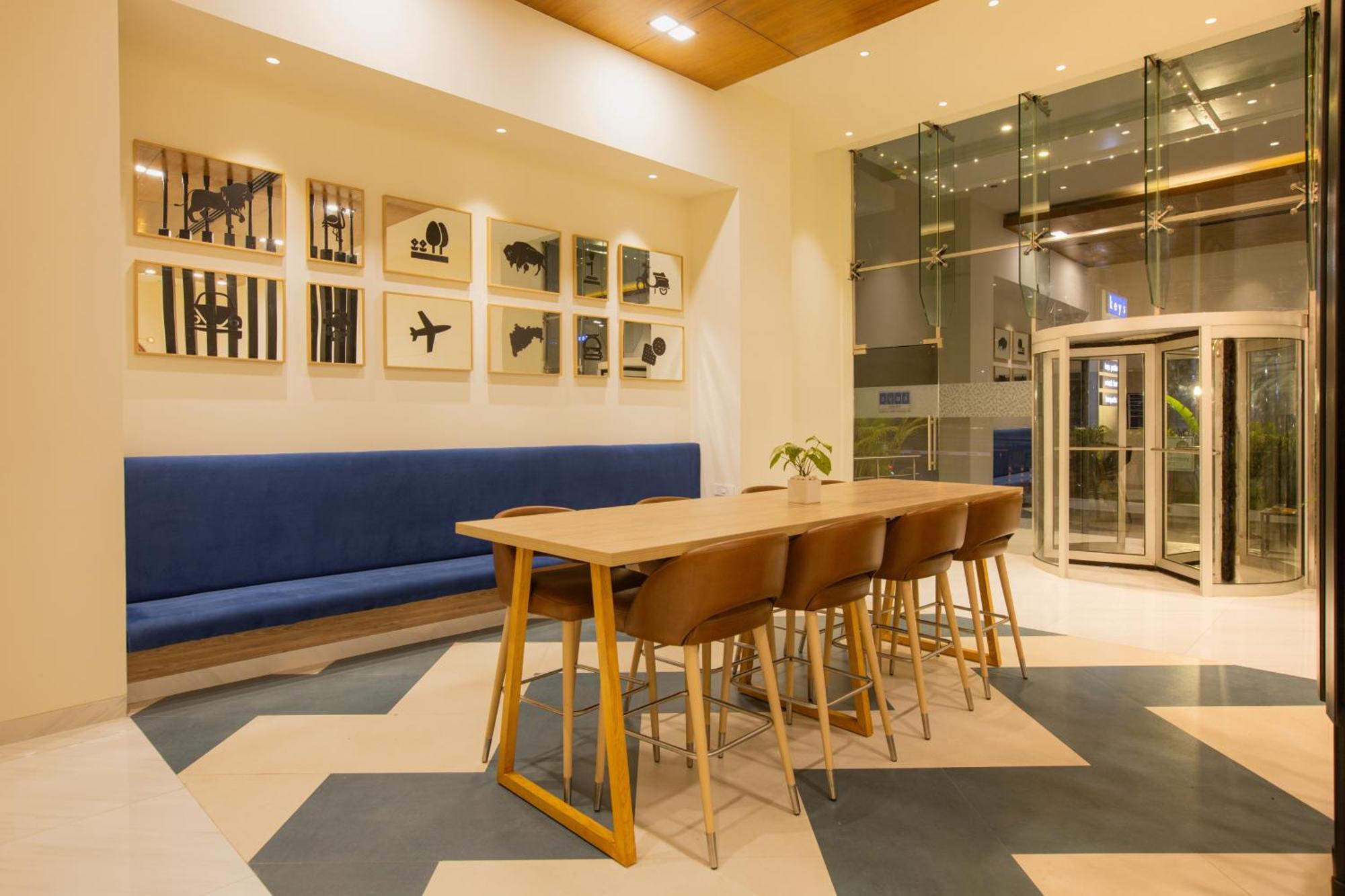 Keys Prima By Lemon Tree Hotels, Pimpri, Pune Exteriör bild