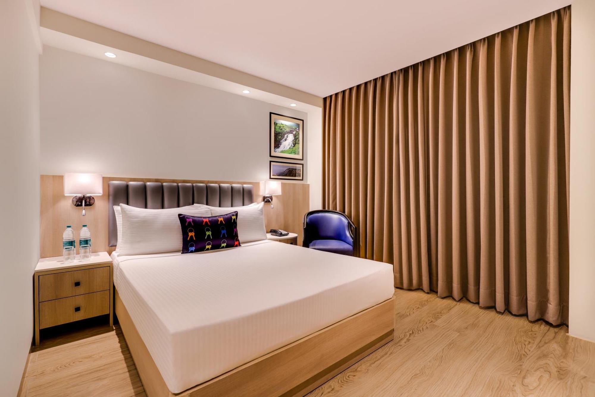 Keys Prima By Lemon Tree Hotels, Pimpri, Pune Exteriör bild