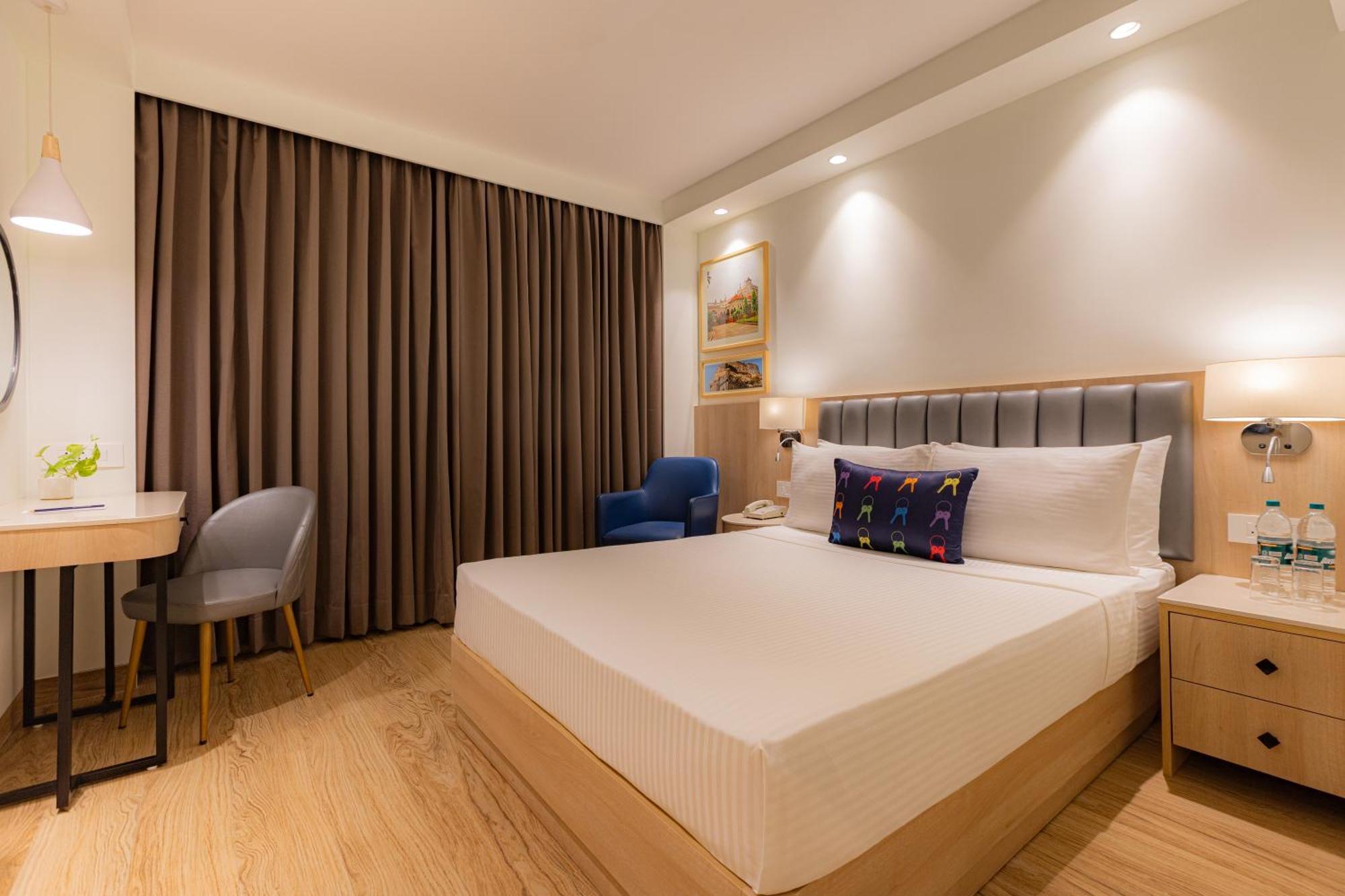 Keys Prima By Lemon Tree Hotels, Pimpri, Pune Exteriör bild