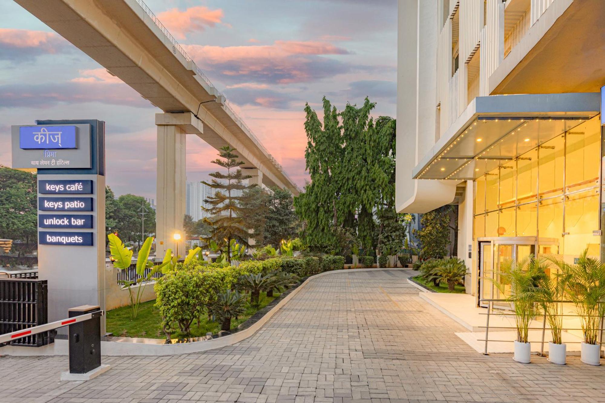 Keys Prima By Lemon Tree Hotels, Pimpri, Pune Exteriör bild