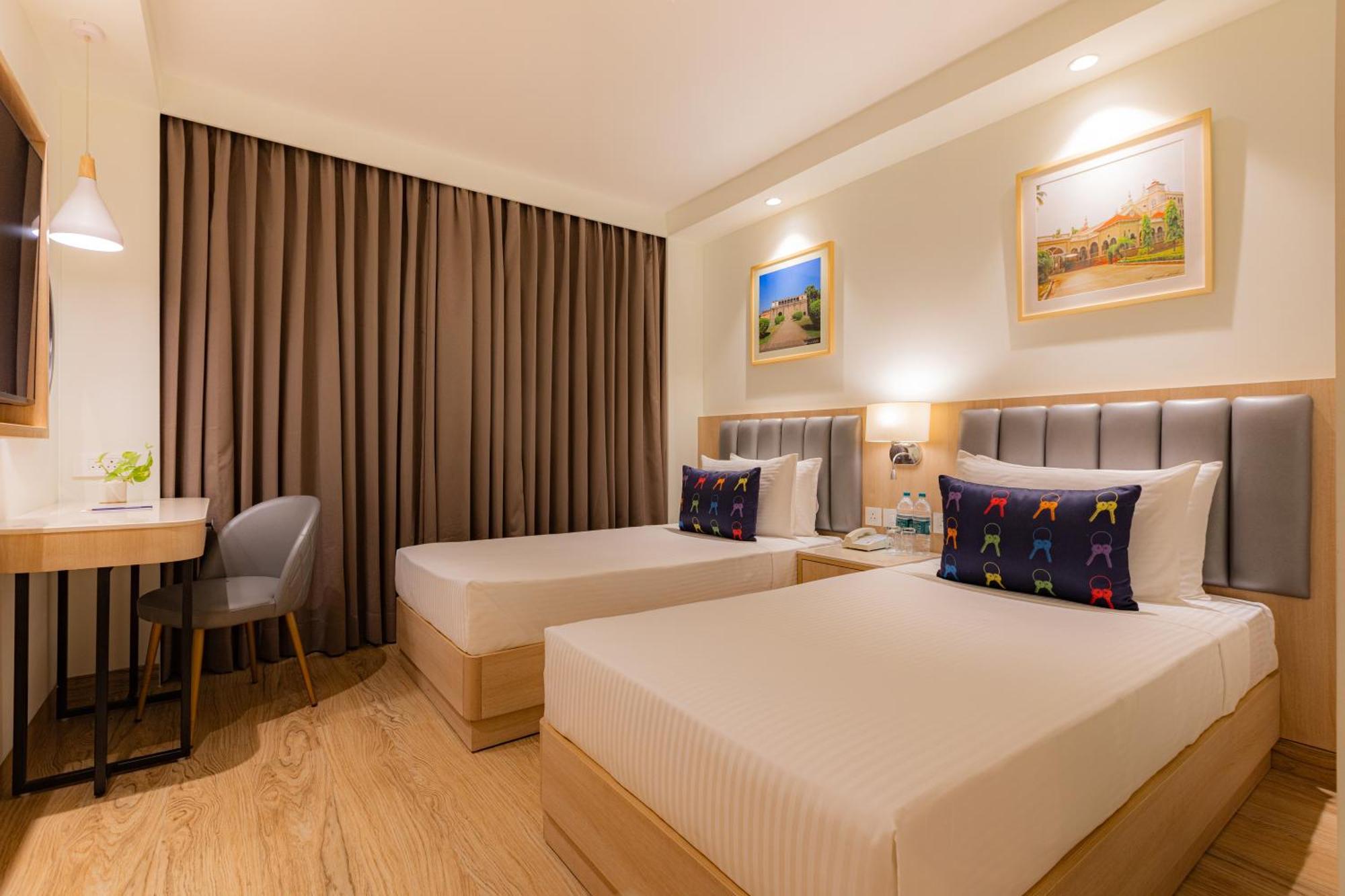 Keys Prima By Lemon Tree Hotels, Pimpri, Pune Exteriör bild